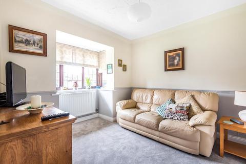 20 Winterbourne, Horsham, RH12 5JW