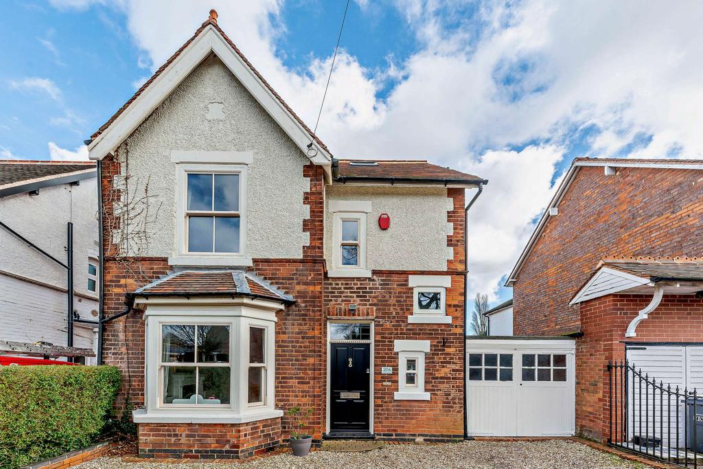 Walmley Road, Sutton Coldfield, West Midlands 4 bed detached house for