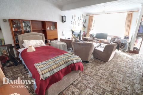 7 Berw Road, Tonypandy, CF40 2HG