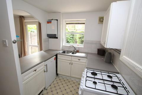 4 bedroom terraced house to rent, Donald Woods Gardens, Surbiton KT5