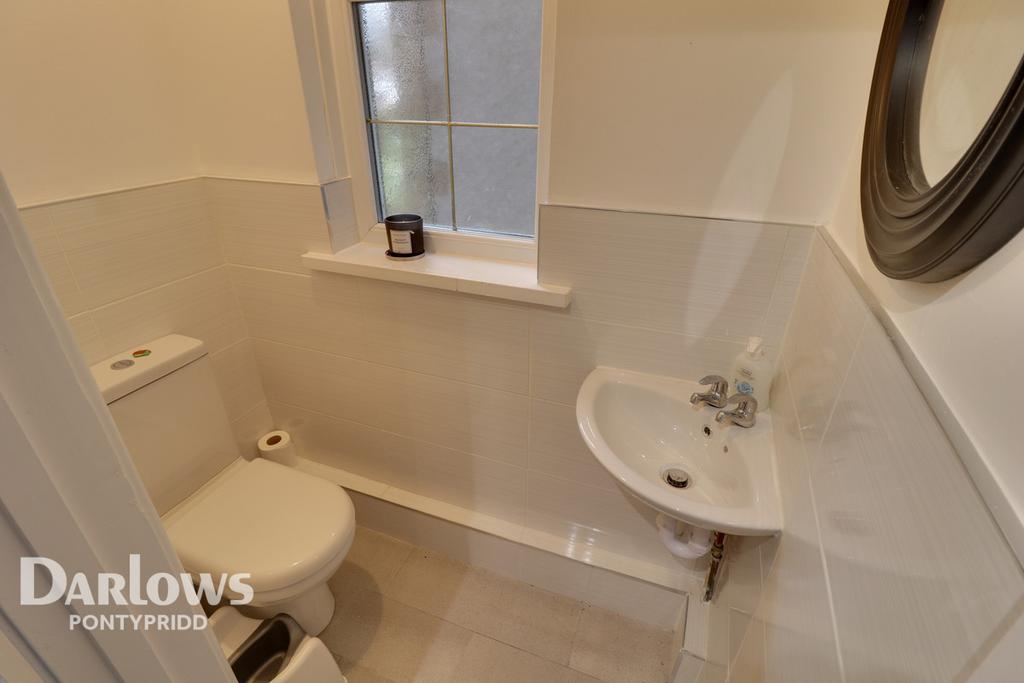 Park Prospect, Pontypridd 3 bed detached house £200,000