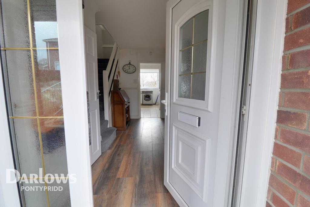 Park Prospect, Pontypridd 3 bed detached house £200,000