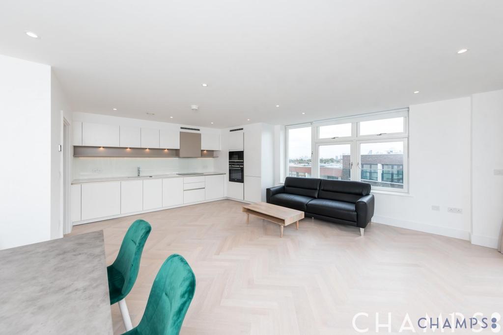 2 Bedrooms Flat