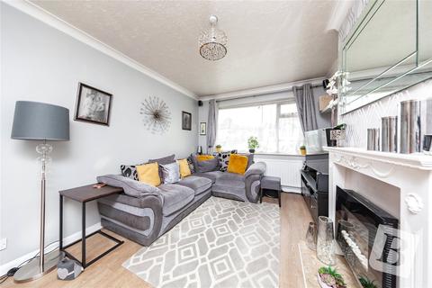 44a Brooklands Gardens, Hornchurch, RM11 2AE