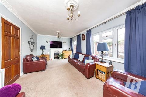 11 Roding Way, Rainham, RM13 9QD