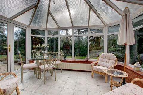 4b Cherry Hill Road, Barnt Green, Birmingham, B45 8LH