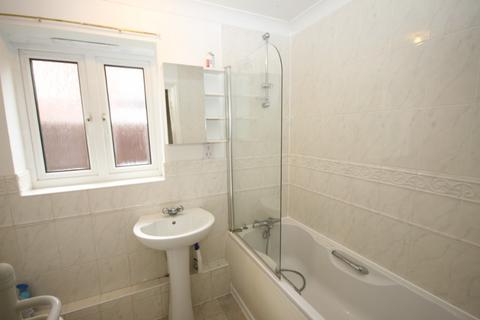 undefined, Gardenia Avenue, Luton, LU3