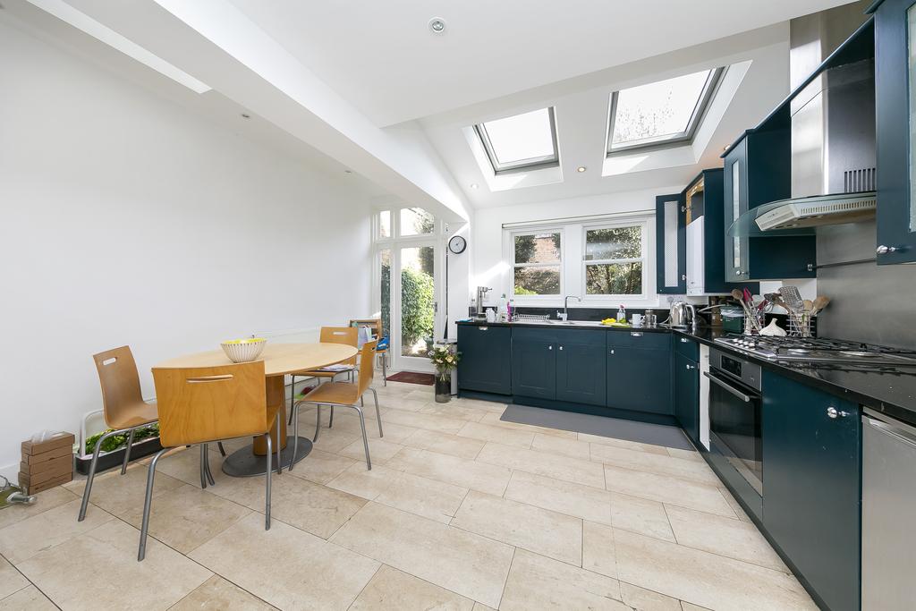 Elliott Road, Chiswick, London, W4 4 bed terraced house £3,796 pcm (£