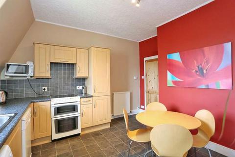 1 bedroom flat to rent, Esslemont Avenue, Top Floor Right, AB25