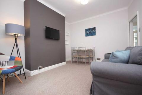 4 bedroom house share for sale, 9 Bow Street Stockport