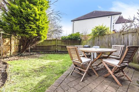 4a Brockham Close, London, SW19 7EQ