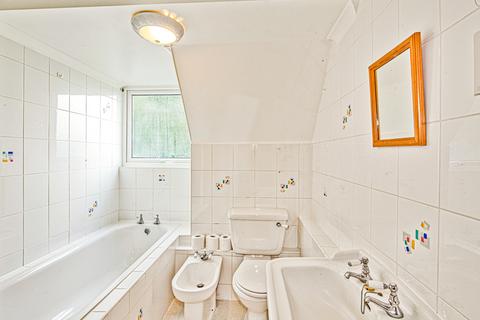18 Pennypiece, Goring, Reading, RG8 9BY