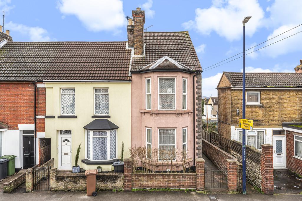 Holland Road, Maidstone 4 bed end of terrace house £290,000