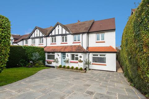 6 Briar Lane, Carshalton, SM5 4PX