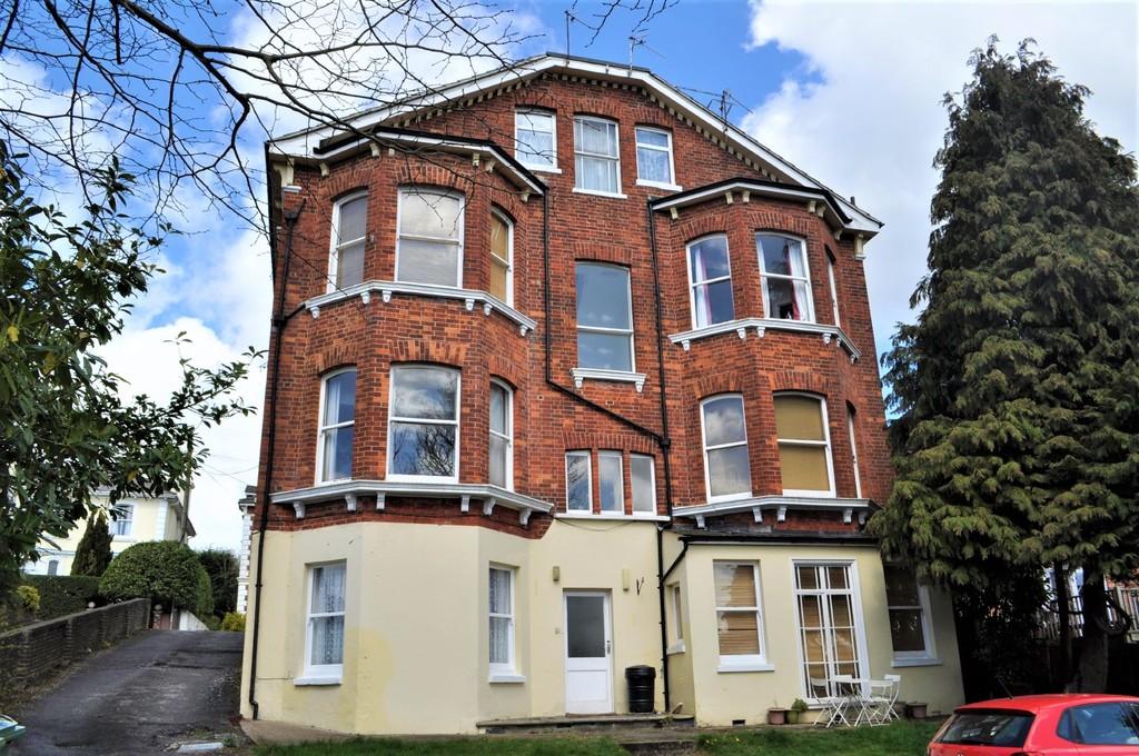 Woodbury Park Road, TUNBRIDGE WELLS 1 bed apartment £795 pcm (£183 pw)