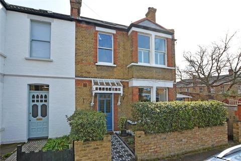 2 Chalcroft Road, London, SE13 5RF