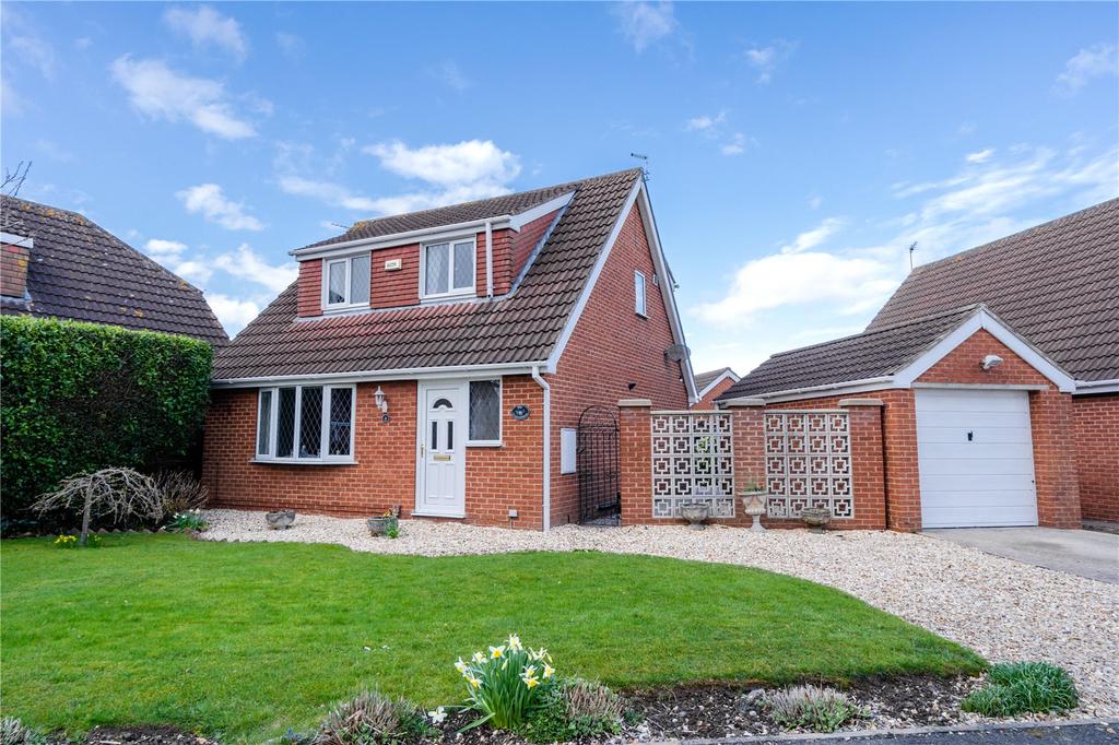 Trafalgar Park, New Waltham, Grimsby, DN36 4 bed detached house £260,000