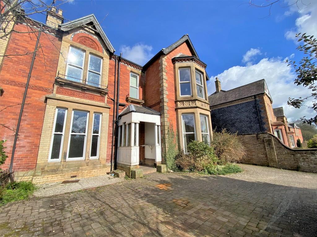 Norfolk Road, Carlisle 5 bed semidetached house £350,000