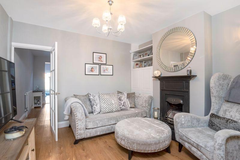 Shirley Road, Sidcup 2 bed end of terrace house £400,000
