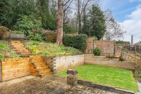 17 Claygate Road, Dorking, RH4 2PR