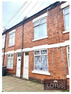 3 bedroom terraced house to rent, Stuart Street, Off Western  Road, Leicester