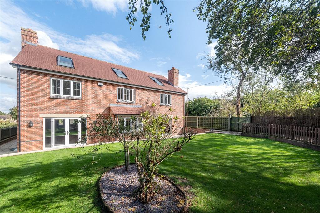 Hodson Road, Chiseldon, Swindon, SN4 6 bed detached house £4,500 pcm