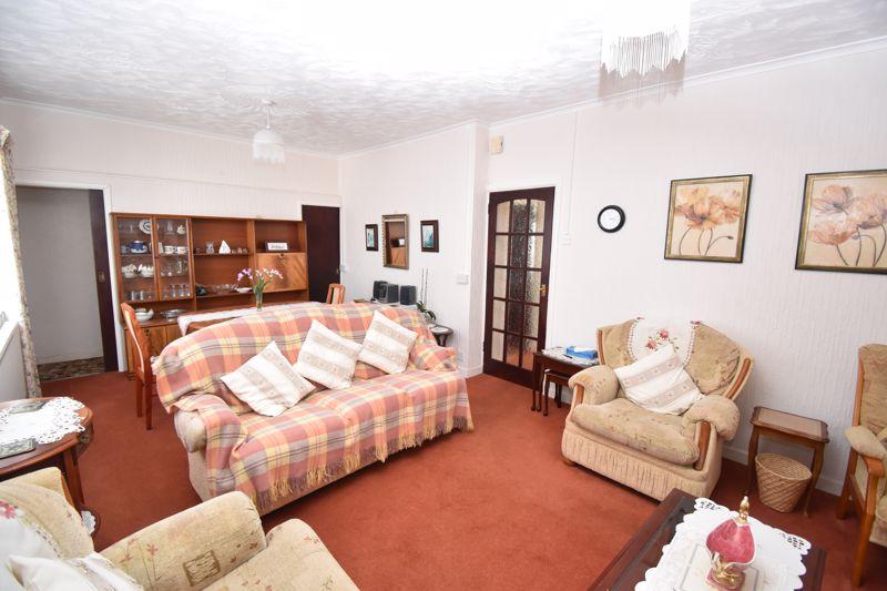 29 Jenkin Street, Bridgend CF31 3AN 2 bed detached bungalow £175,000