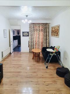 34 Cheneys Road, London, E11 3LN