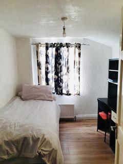 34 Cheneys Road, London, E11 3LN