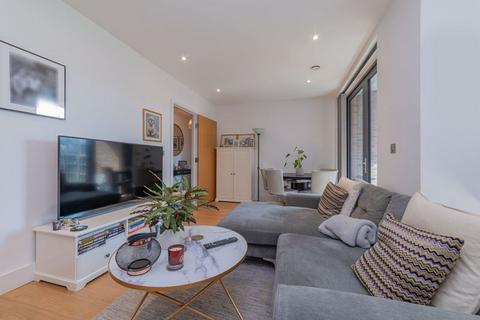 1 bedroom apartment to rent, Cambridge Road, London NW6