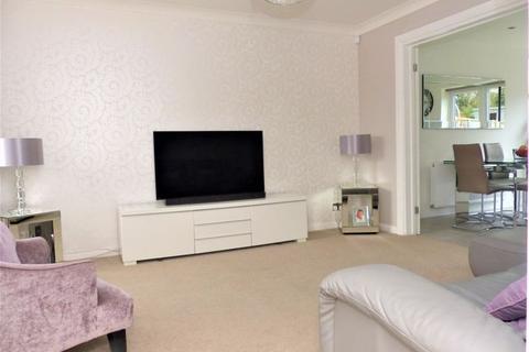 46 Betteridge Drive, Sutton Coldfield, B76 1FN