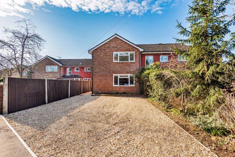 Red House Lane, Elstead 2 bed semidetached house £450,000