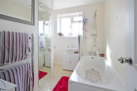 8 Meadow Close, Royal Wootton Bassett, Swindon, SN4 7JL