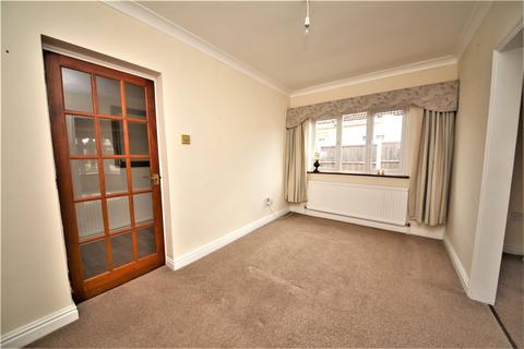 18 Windsor Avenue, Corringham, Stanford-le-hope, SS17 7NU