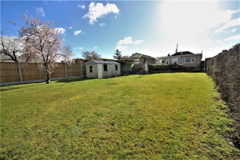 18 Windsor Avenue, Corringham, Stanford-le-hope, SS17 7NU