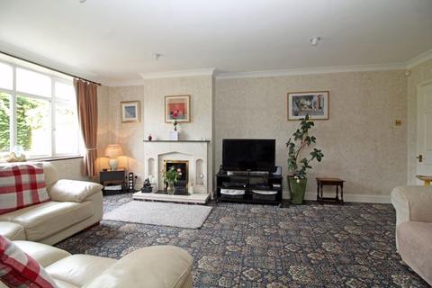 290 Limpsfield Road, South Croydon, CR2 9DD