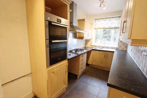 3 bedroom semi-detached house to rent - North Circle, Whitefield, Manchester