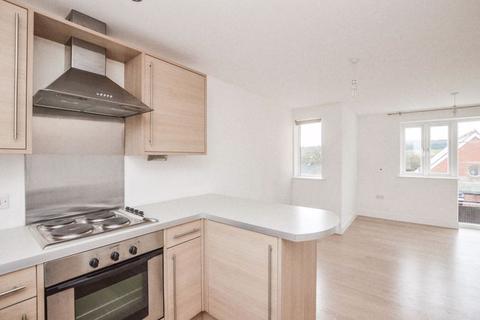 4 Pembroke Fields, Dinton, Salisbury, SP3 5EE
