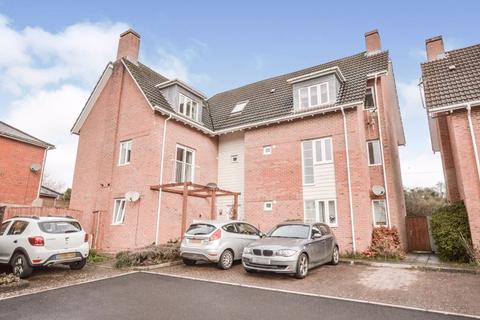 4 Pembroke Fields, Dinton, Salisbury, SP3 5EE