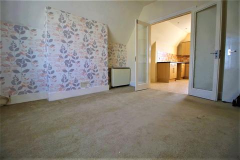Flat 3, 10 Albert Road, Bexhill-on-sea, TN40 1DG