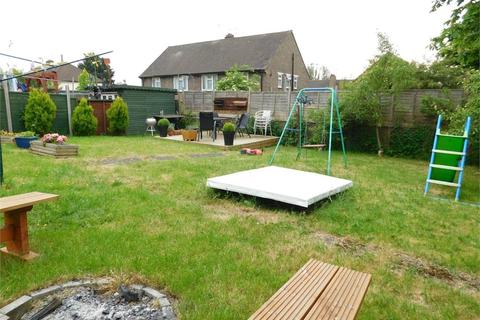 78a Gifford Gardens, London, W7 3AW