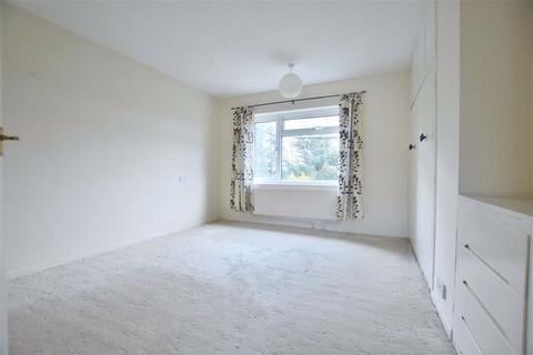 6 Bisley Road, Tuffley, Gloucester, GL4 0EL