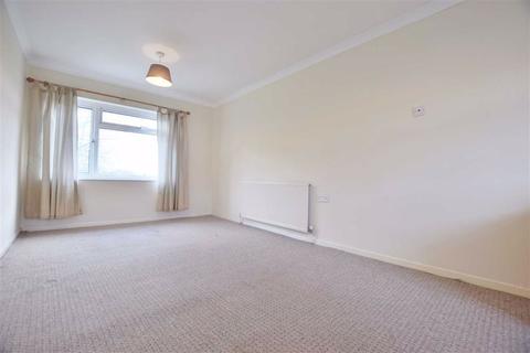 6 Bisley Road, Tuffley, Gloucester, GL4 0EL
