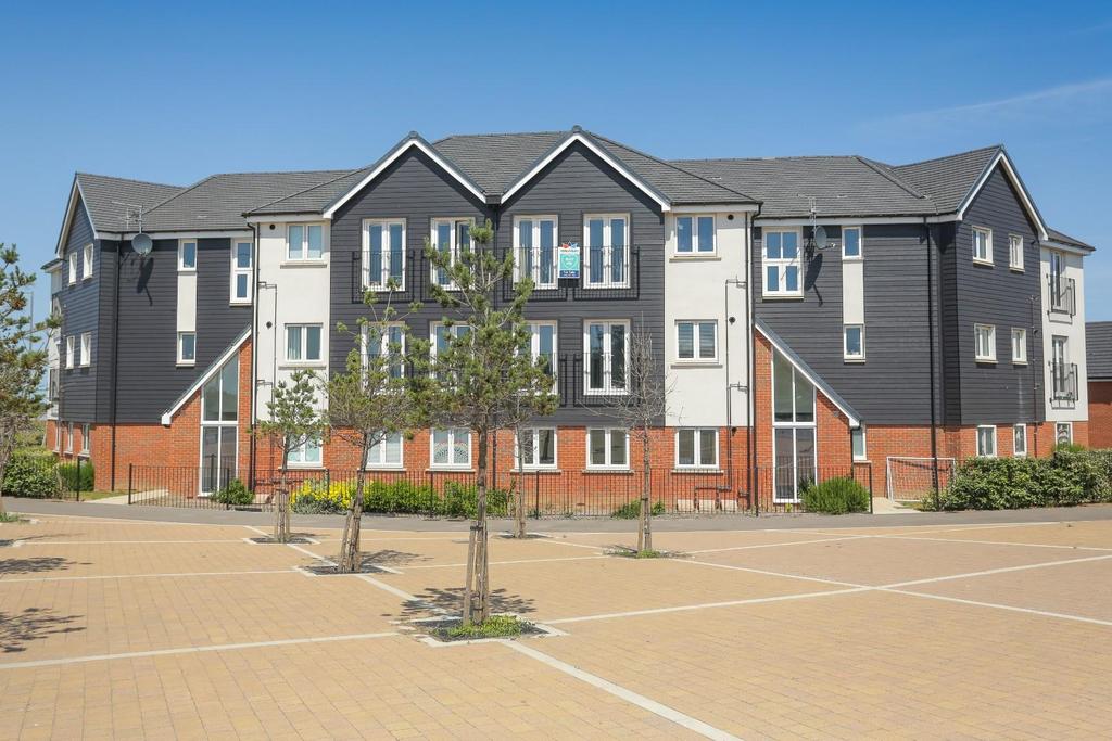 Castle Drive, Margate 2 bed flat £185,000