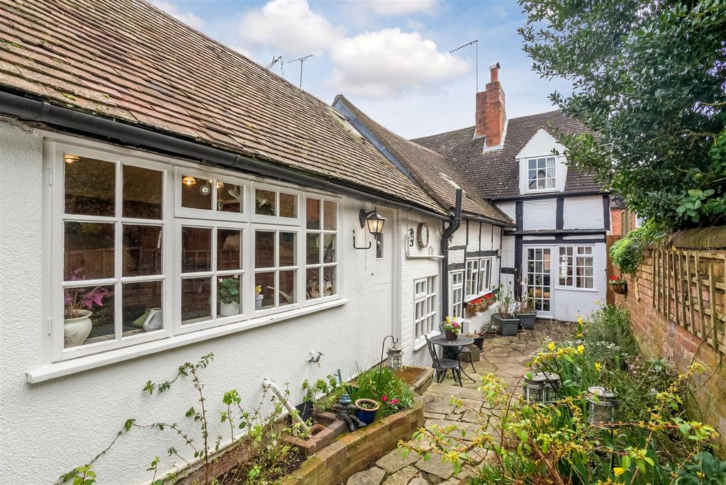 The New Inn-4.JPG