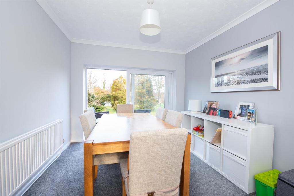 Cavalier Road, Old Basing, Basingstoke 3 bed detached bungalow £500,000