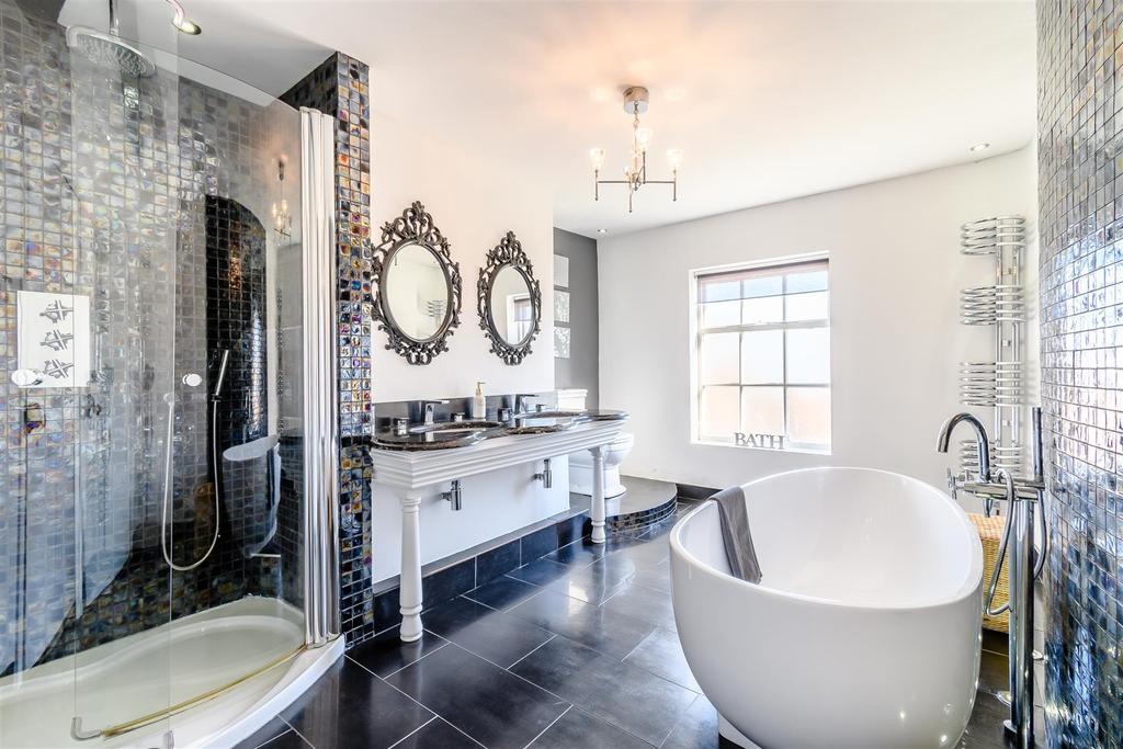 8453534-interior51.jpg