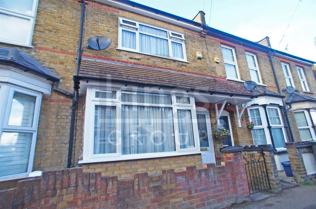 Eastbrook Road, Waltham Abbey 3 bed terraced house £355,000