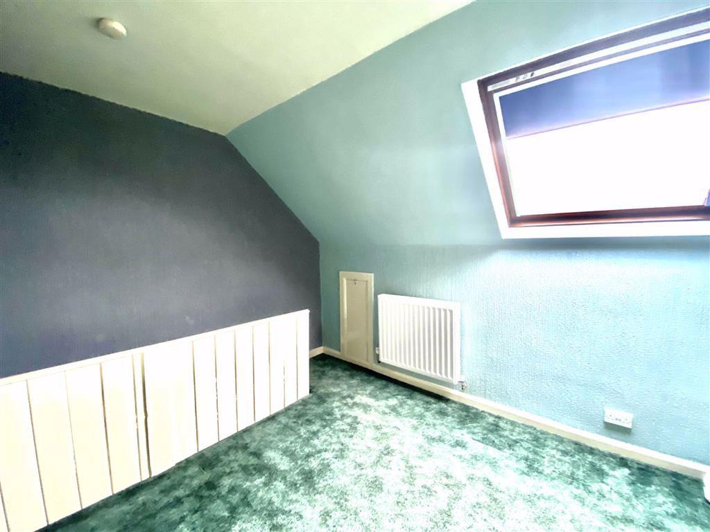 Bedroom 3 (rear)