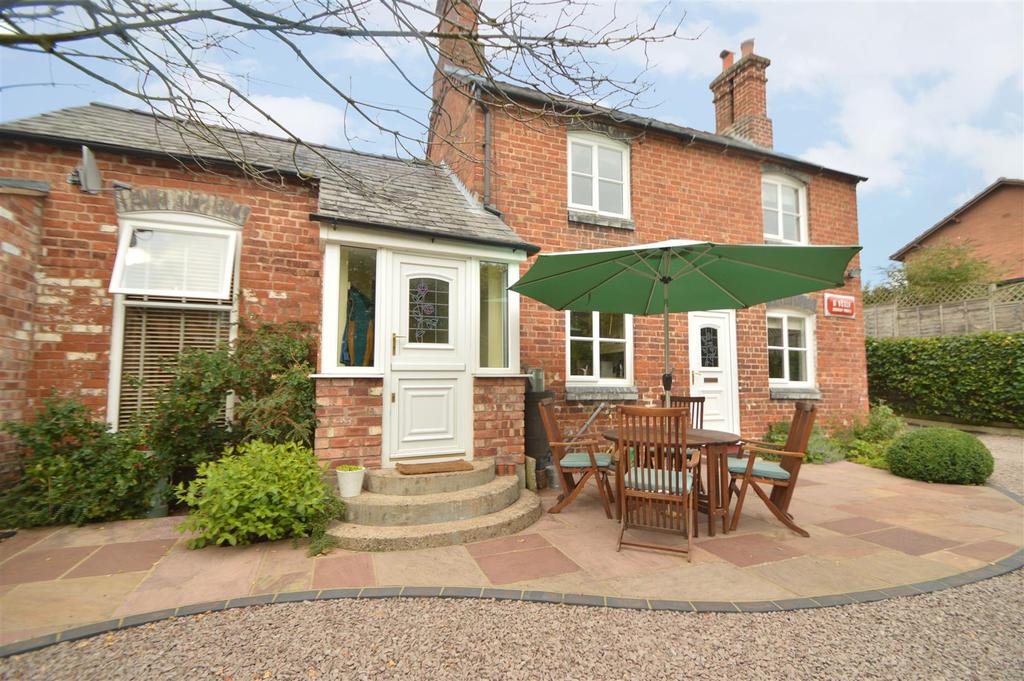 T6770  Rose Cottage.jpg
